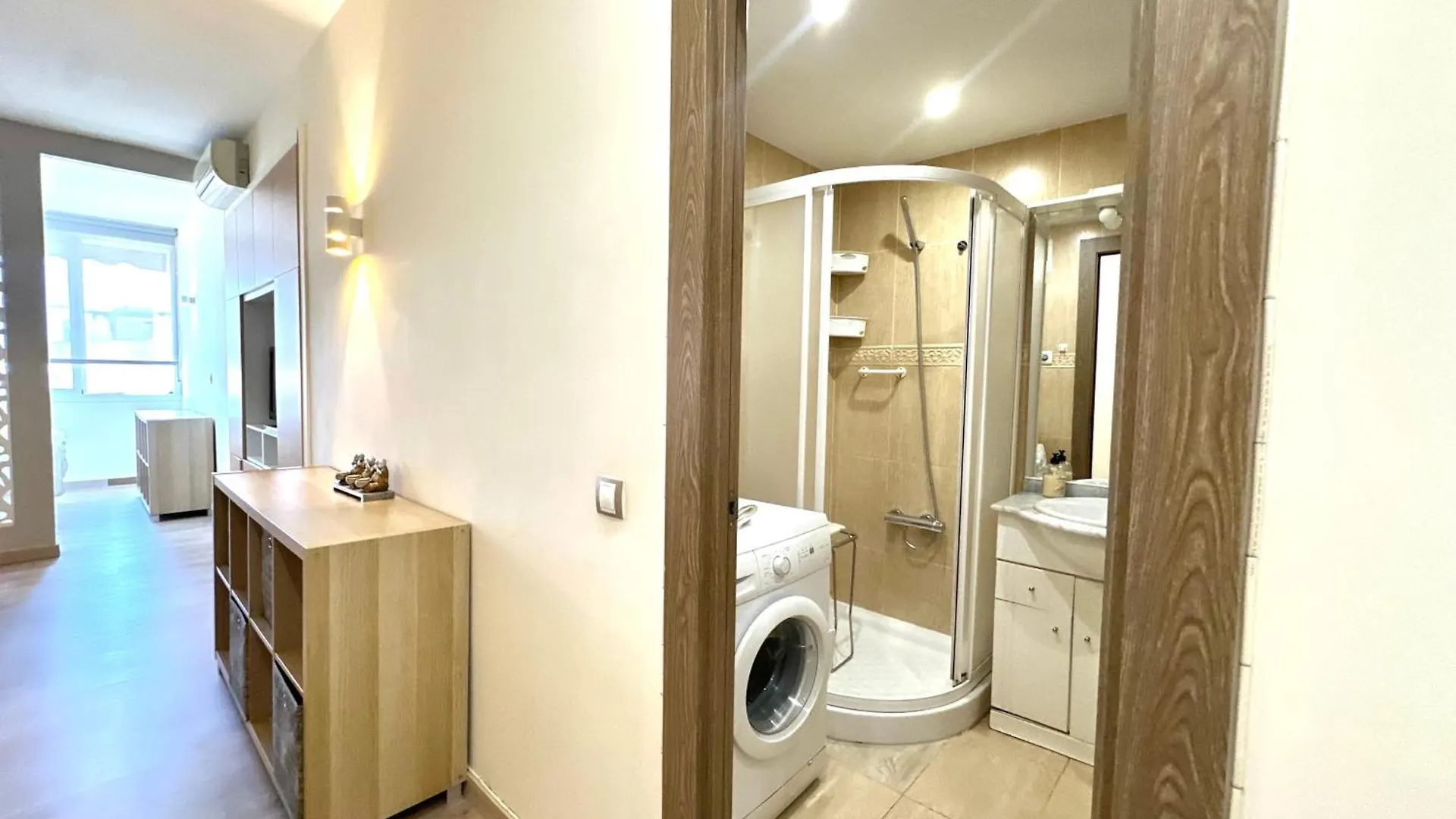 Apartamento San3 - Reformado, Centro A 50 Metros, Wifi, Torremolinos 0*,